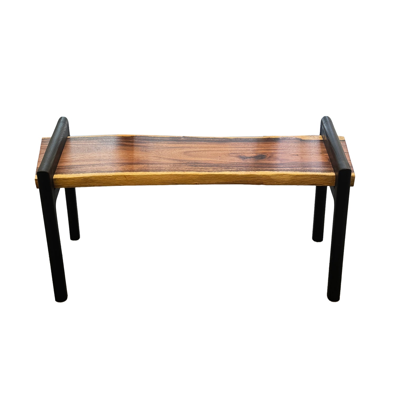 Beau Bench 02