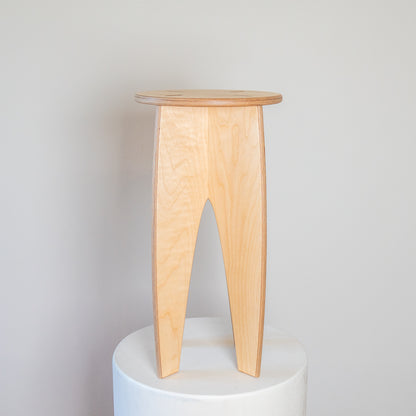 Simple Stool & Plant Stand – Natural