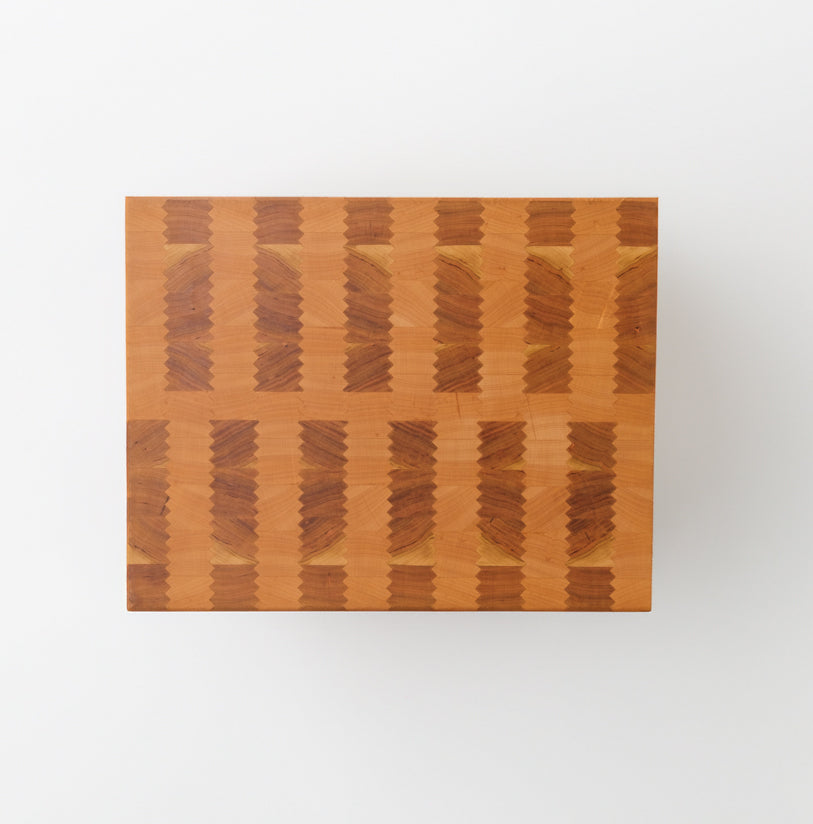 End Grain Cutting Board | Squiggle