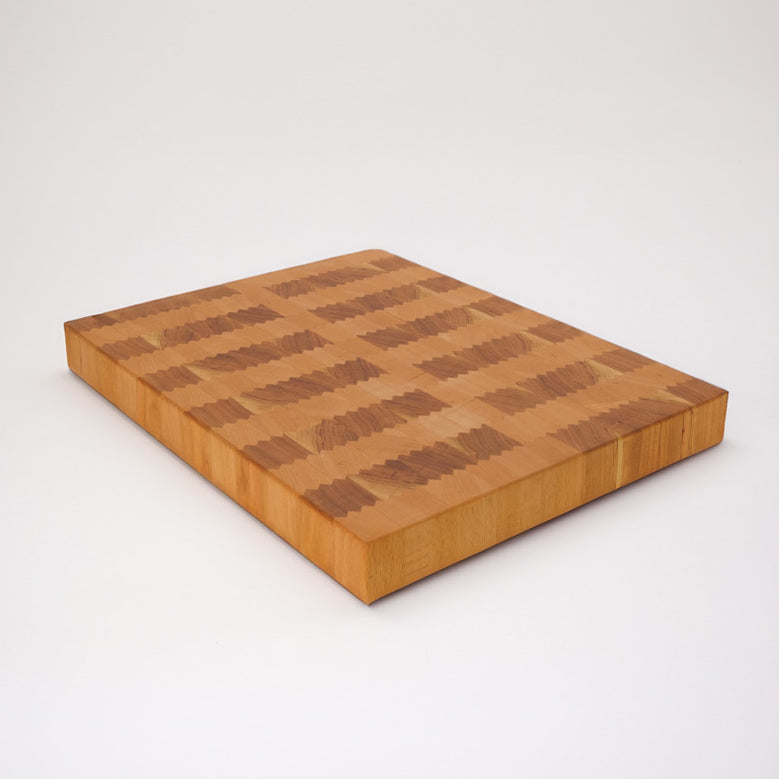 End Grain Cutting Board | Squiggle