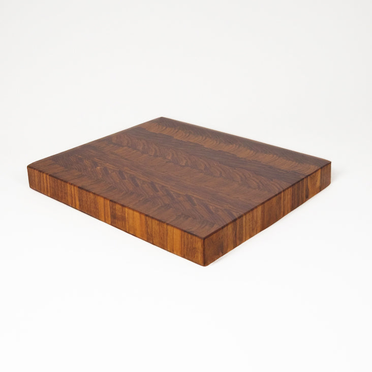 End Grain Cutting Board | Squiggle