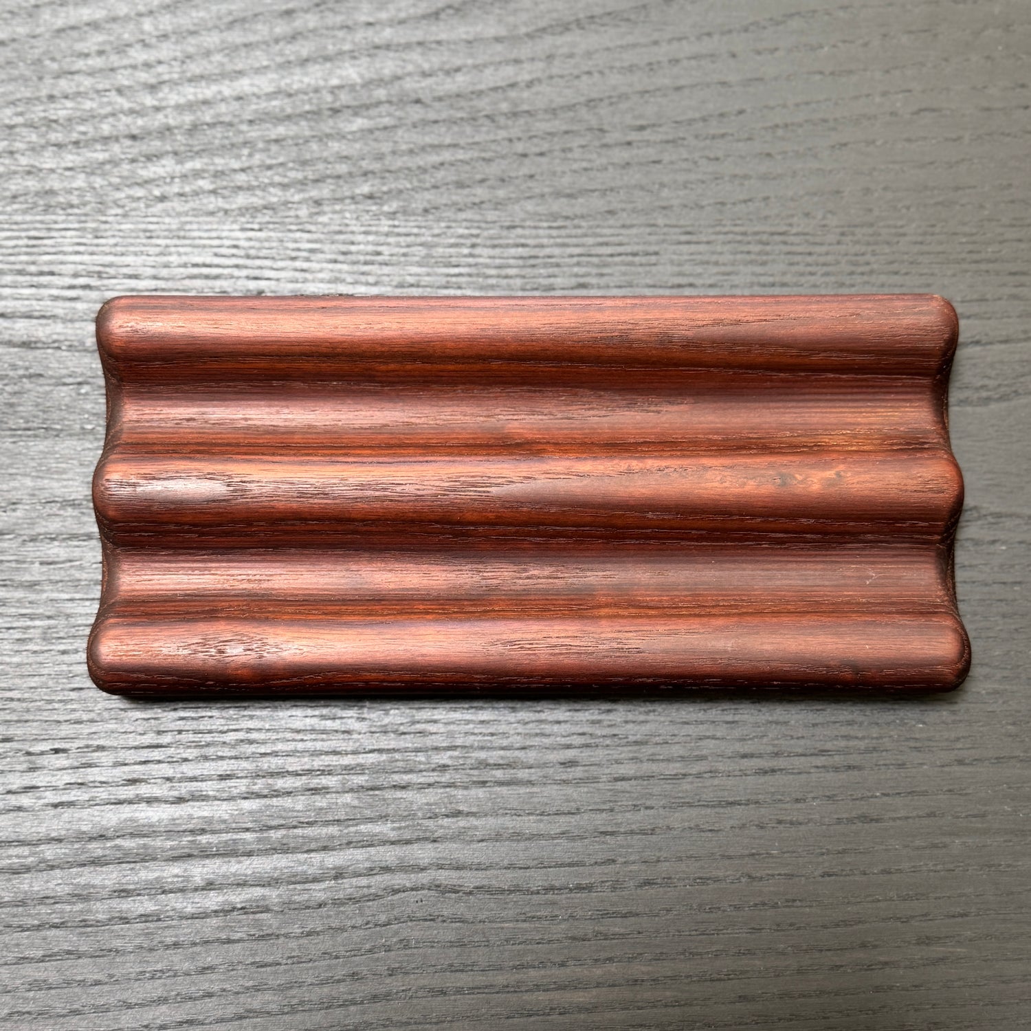 Groove Tray