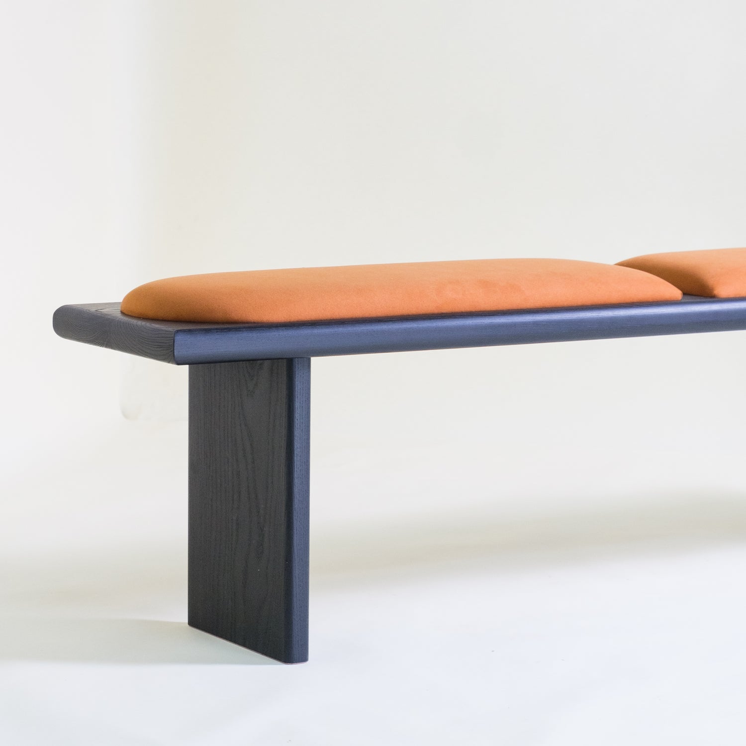 Whispering Bench - Black