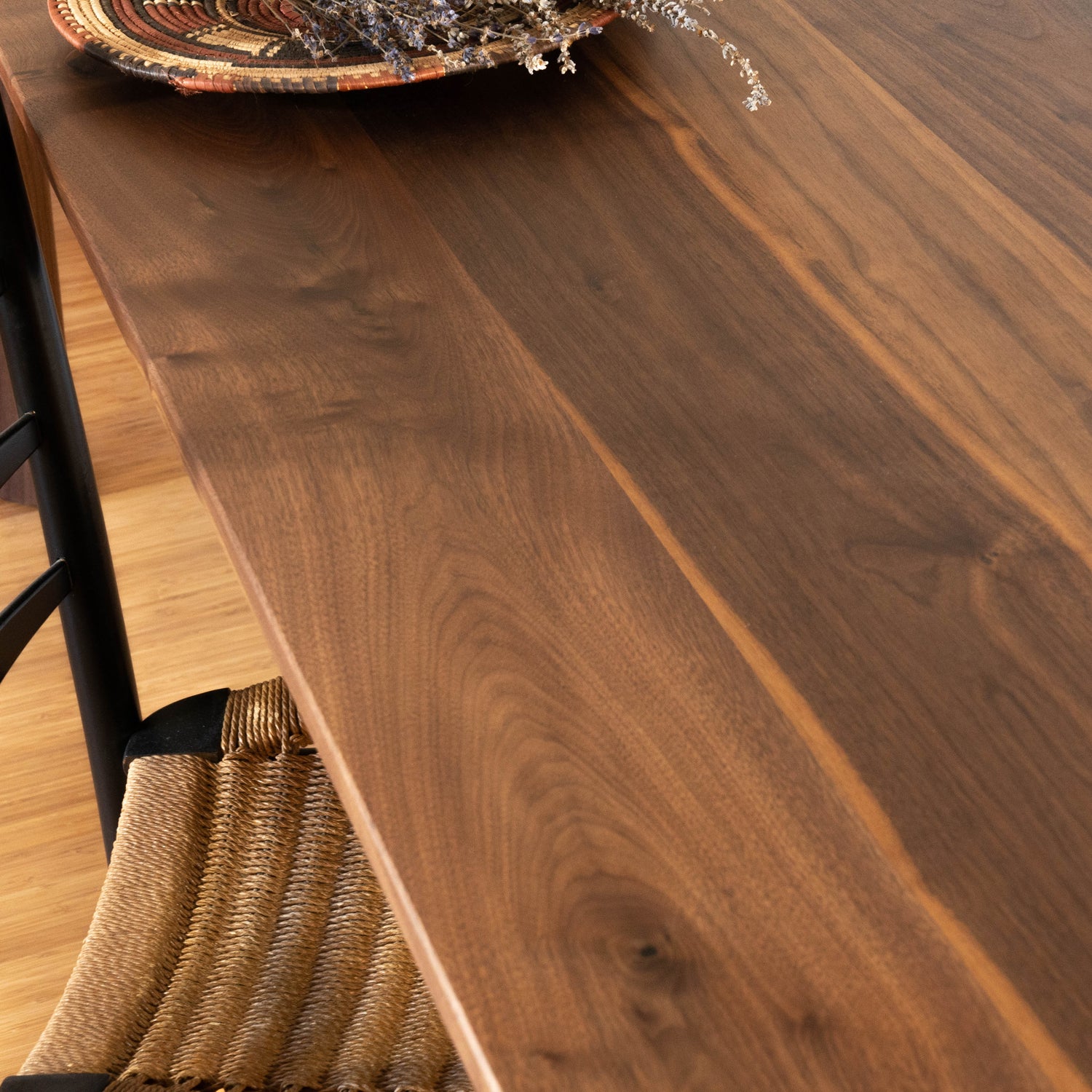 ʻOHANA Dining Table